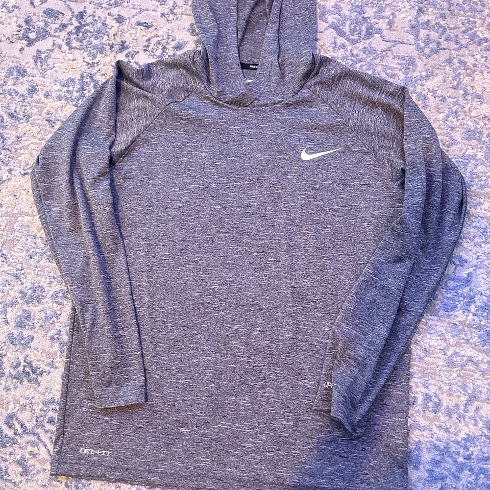 Nike Men's Gray Hoodie Sweater